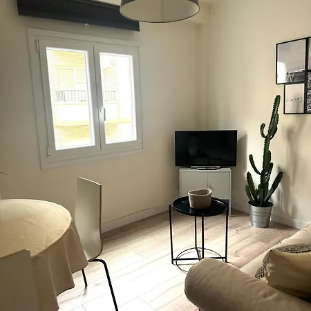 Loira La Via, Encanto En Zona Residencial Апартаменты *